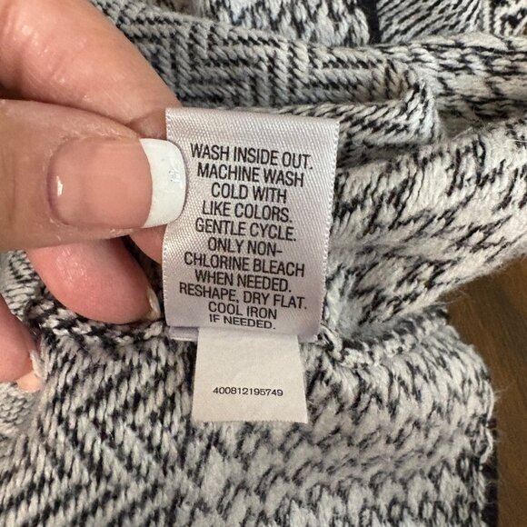 Dana Buchman Sweater Womens Size Large Black White Pullover Knit Patchwork Look - Picture 7 of 8